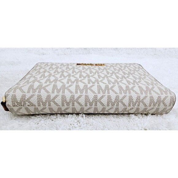 MICHAEL KORS Vanilla Canvas Jet Set Travel Large Continental Wallet Wristlet EUC - Picture 12 of 16